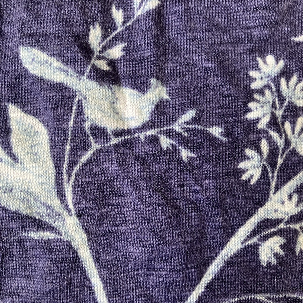 Laura Ashley 100% Linen Short Sleeve T-Shirt Navy Blue Floral print Sz Small - Picture 3 of 4
